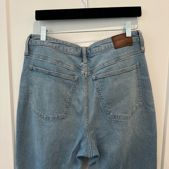BOGO Madewell Curvy Perfect Vintage Jean with raw hem - Picture 7 of 10